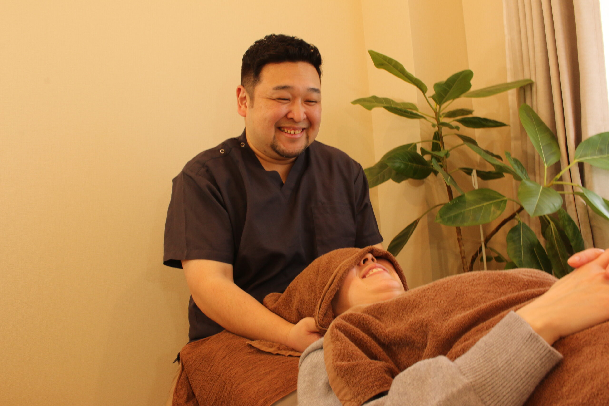 首まわりの施術